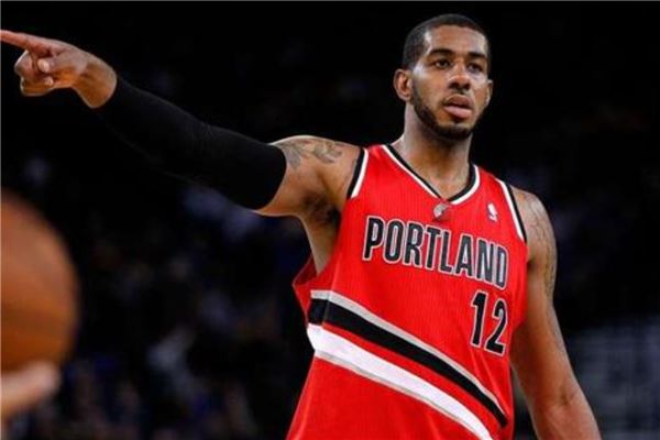 牢牢掌控了 牢牢掌控了