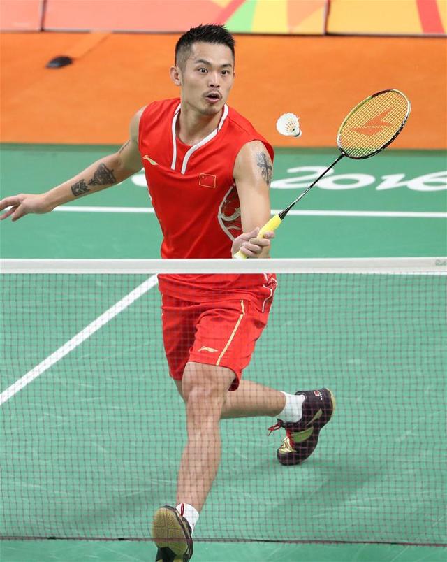 赛中再次展 赛中再次展